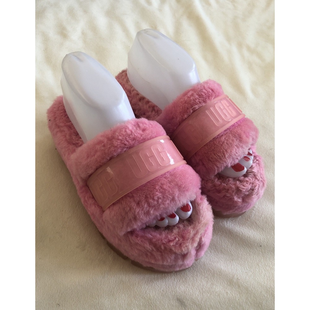 UGG FLUFFITA PINK RIBBON SLIPPER SLIDES Women's SIZE 7 Comfort & Warmth Chunky